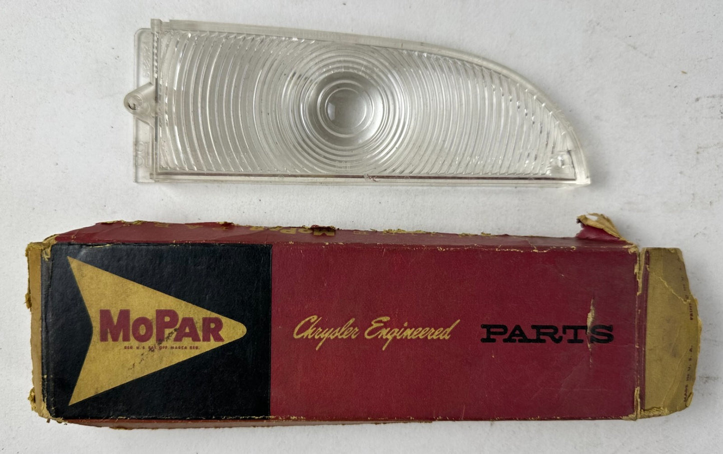NOS Mopar Park Lens 1960-2 Plymouth Valiant 1962 Savoy Belvedere Fury #2275211