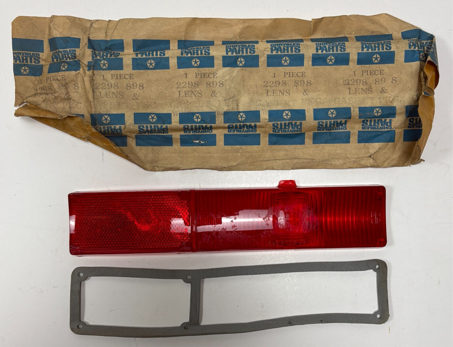 New Old Stock Tail Lens for 1963 Plymouth Models Mopar #2298898