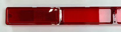 New Old Stock Right Taillight Lens & Gasket for 1970-71 Imperials Mopar #3420596