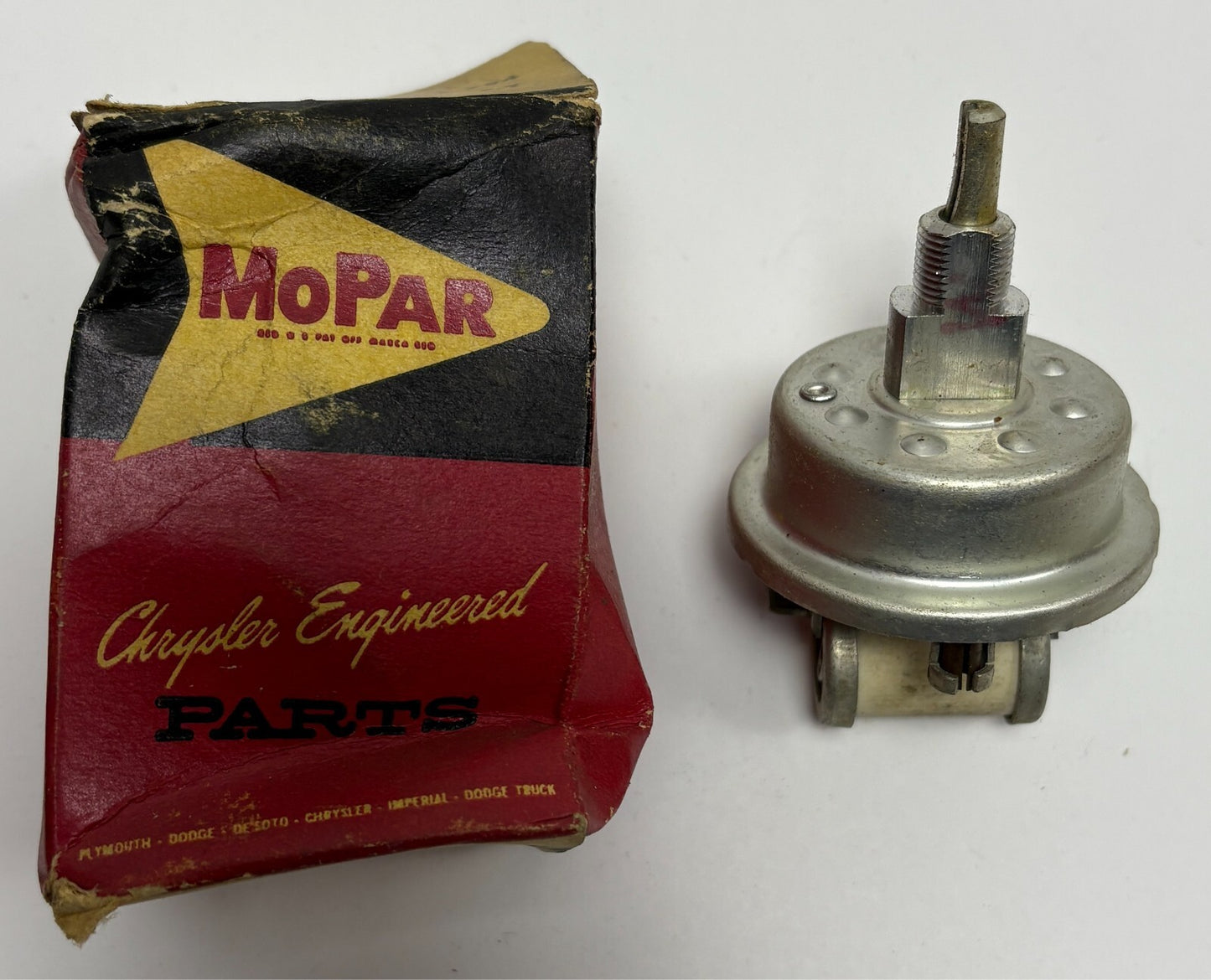 New Old Stock Heater Blower Switch for 1951-54 Models Mopar #1339794
