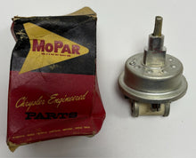 New Old Stock Heater Blower Switch for 1951-54 Models Mopar #1339794