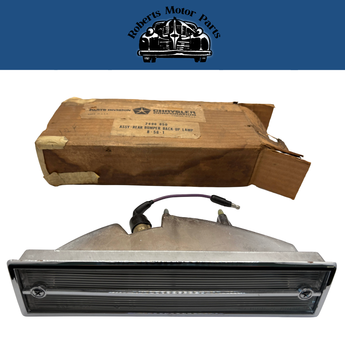 New Old Stock Rear Bumper Back Up Lamp Assembly For 1967 Chrysler Mopar #2606850
