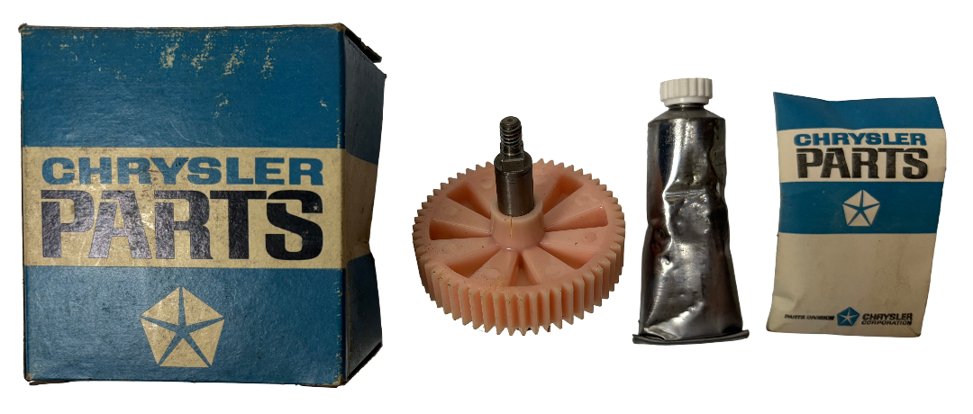 New Old Stock Wiper Motor Output Gear for 1972-74 Models Mopar #3621231
