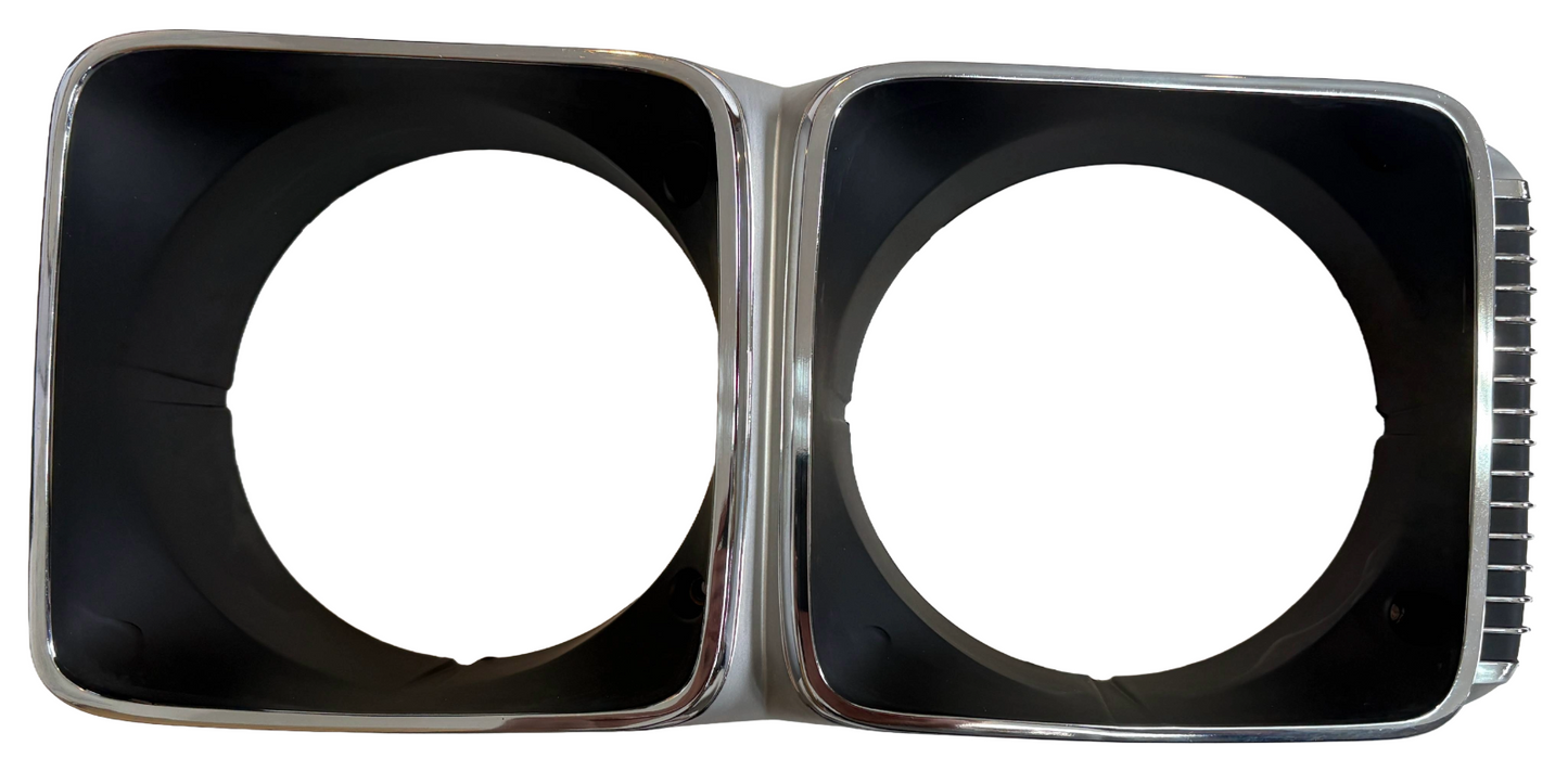 New Old Stock Right Headlight Bezel Cover For 1971 Chrysler New Yorker #3443722