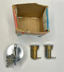 New Old Stock Ignition & Door Lock Set for 1972 PDC Models Mopar #3670672