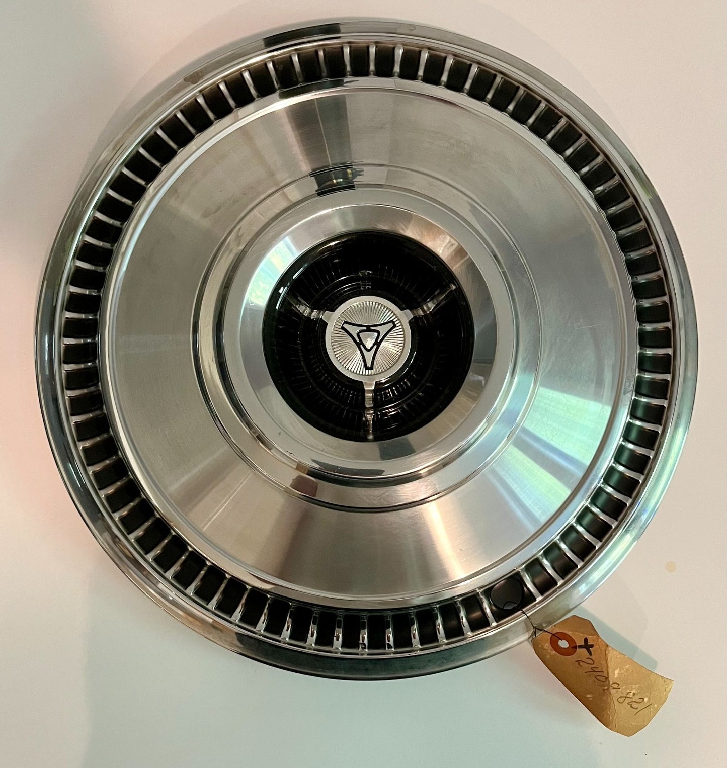 New Old Stock Wheel Cover for 1964 Dodge Models Mopar #2409821