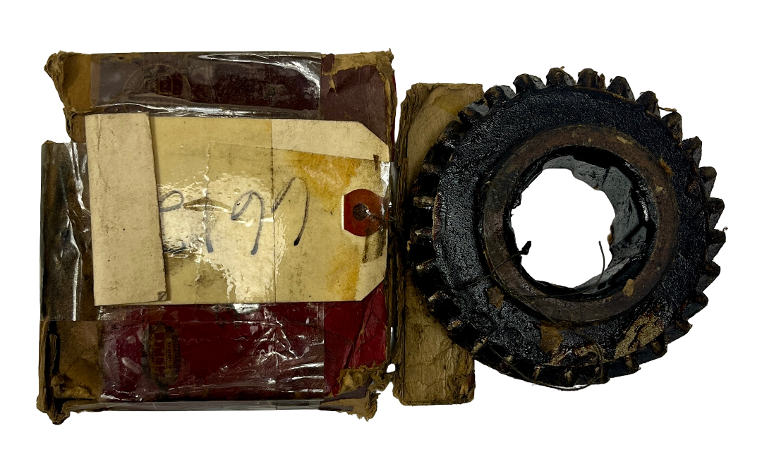 New Old Stock Transmission Low Reverse Gear for 1936-39 6 Cyl Models #661299