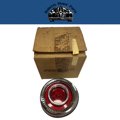 New Old Stock Tail Lamp Assembly For 1964 Dodge Dart Models Mopar #2423306