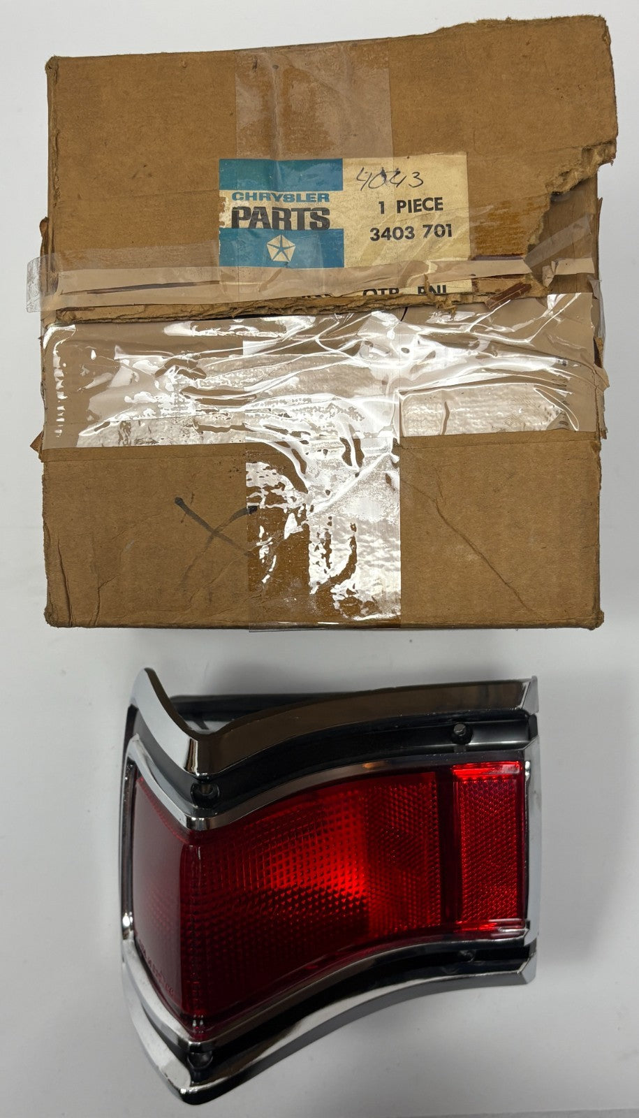 New Old Stock Left Tail Lamp for 1969-71 Dodge Station Wagon Models #3403701
