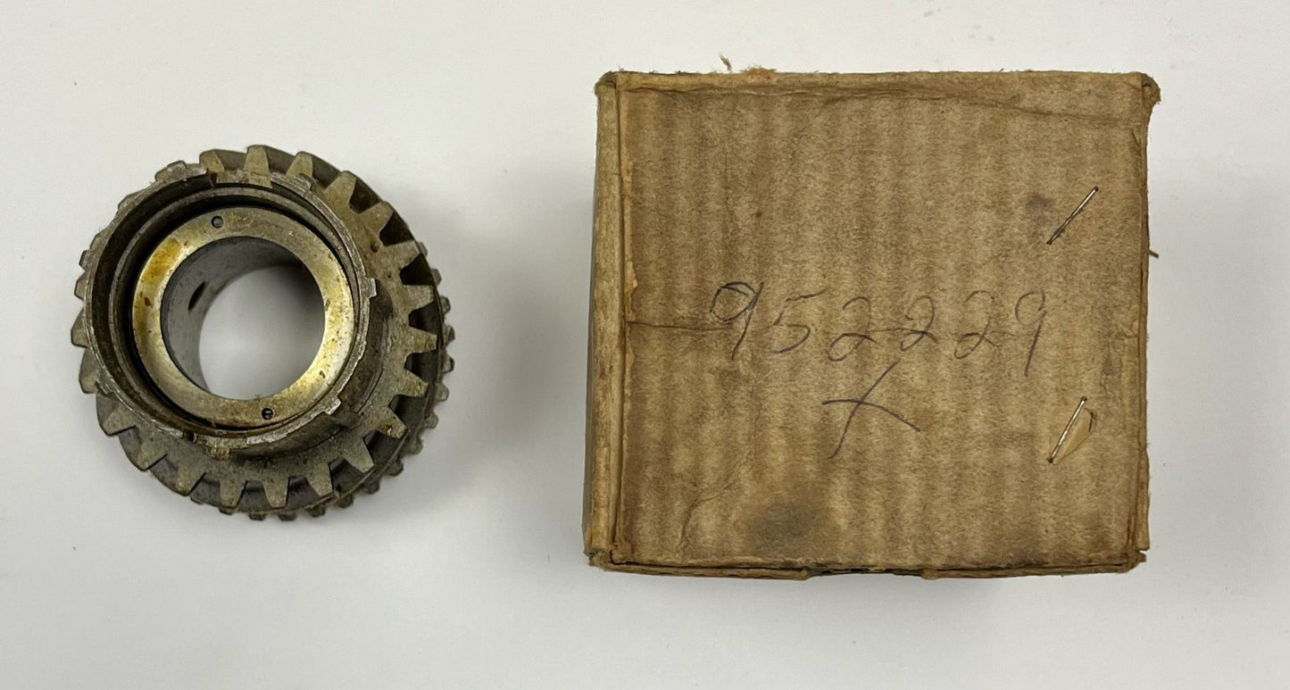 New Old Stock Transmission 3rd To Direct Gear for 1941-42 Models #952229