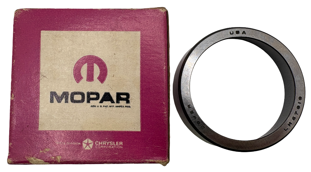 New Old Stock Front Wheel Bearing Cup for 1955-72 Models Mopar #1619700