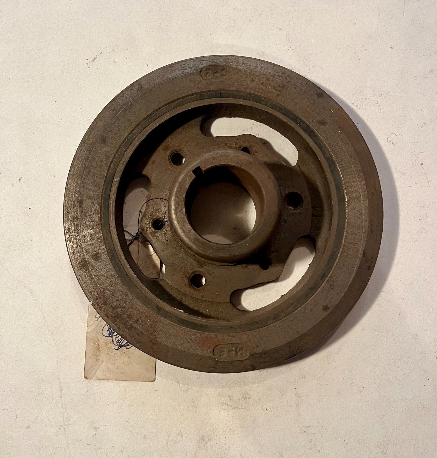 New Old Stock Crankshaft Damper for 1963-66 6-Cylinders Models Mopar #2269076
