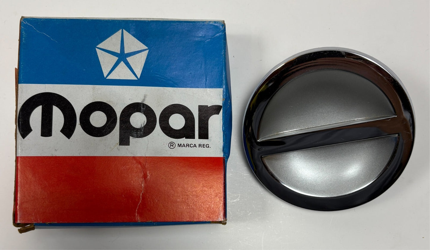 New Old Stock Gas Cap for 1970-72 Dodge Challenger Models Mopar #3404528