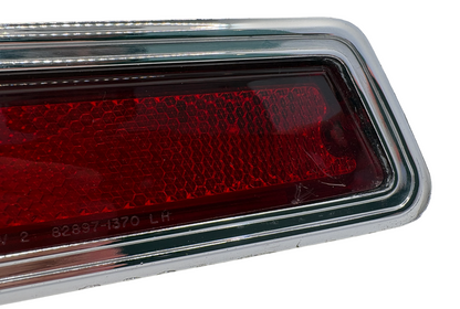 New Old Stock LH Rear Side Quarter Marker Light For 1970-71 Dodge Dart #3403689