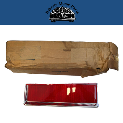 New Old Stock Inner Right Tail Light Lens For 1977 Chrysler LeBaron #3881588