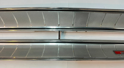 New Old Stock Grille for 1971 Plymouth Fury Models Mopar #3442409
