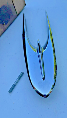 NOS HOOD ORNAMEN for 1955 1956 DeSoto Firedome Fireflite Adventurer 1599798