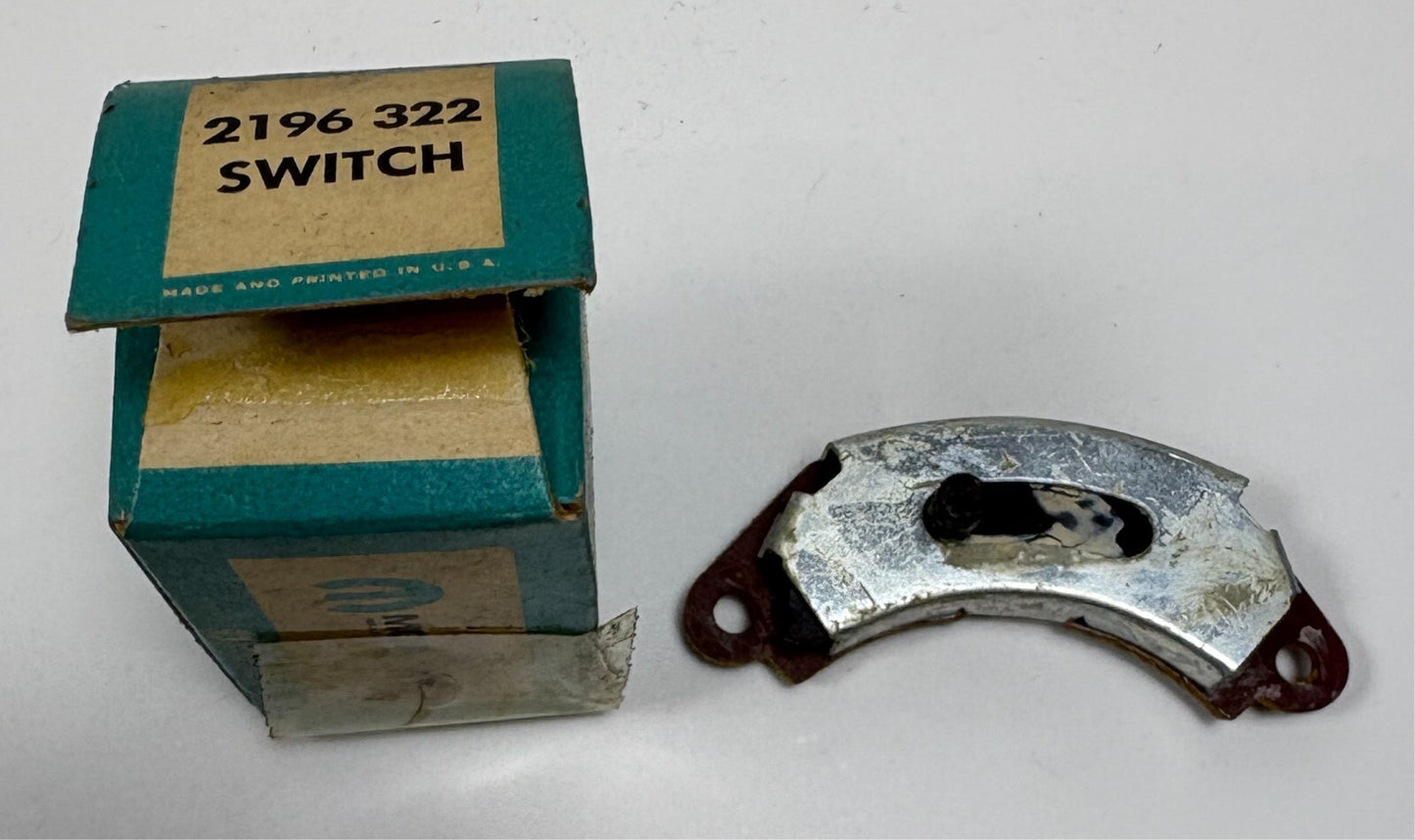 New Old Stock Turn Signal Switch Contact Plate for 1957-63 Models Mopar #2196322