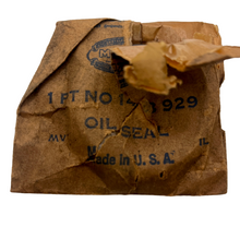 New Old Stock External Power Steering Worm Gear Oil Seal 1951-52 Mopar #1483929