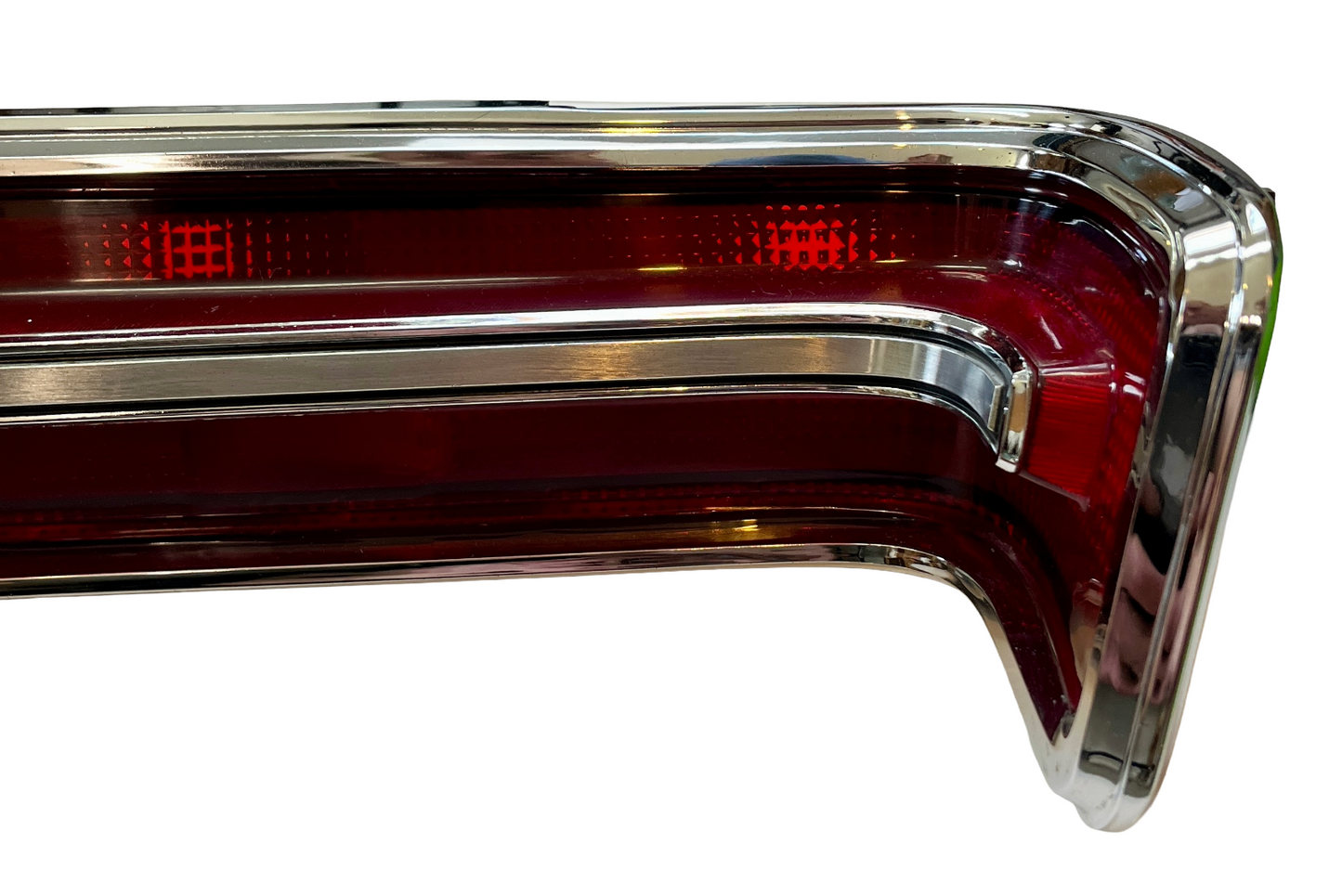 New Old Stock Right Side Taillight for 1966 Chrysler New Yorker Models #2586568