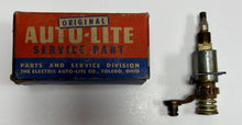 New Old Stock Wiper Pivot for 1939 Chrysler DeSoto & Dodge Models Mopar #843958