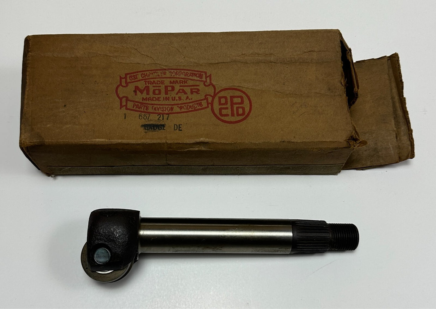 New Old Stock Steering Shaft & Roller for 1937 Plymouths & Dodges Mopar #667217