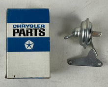 New Old Stock Mopar Choke W/ Carter 4 Barrel Manual Transmission #2809284