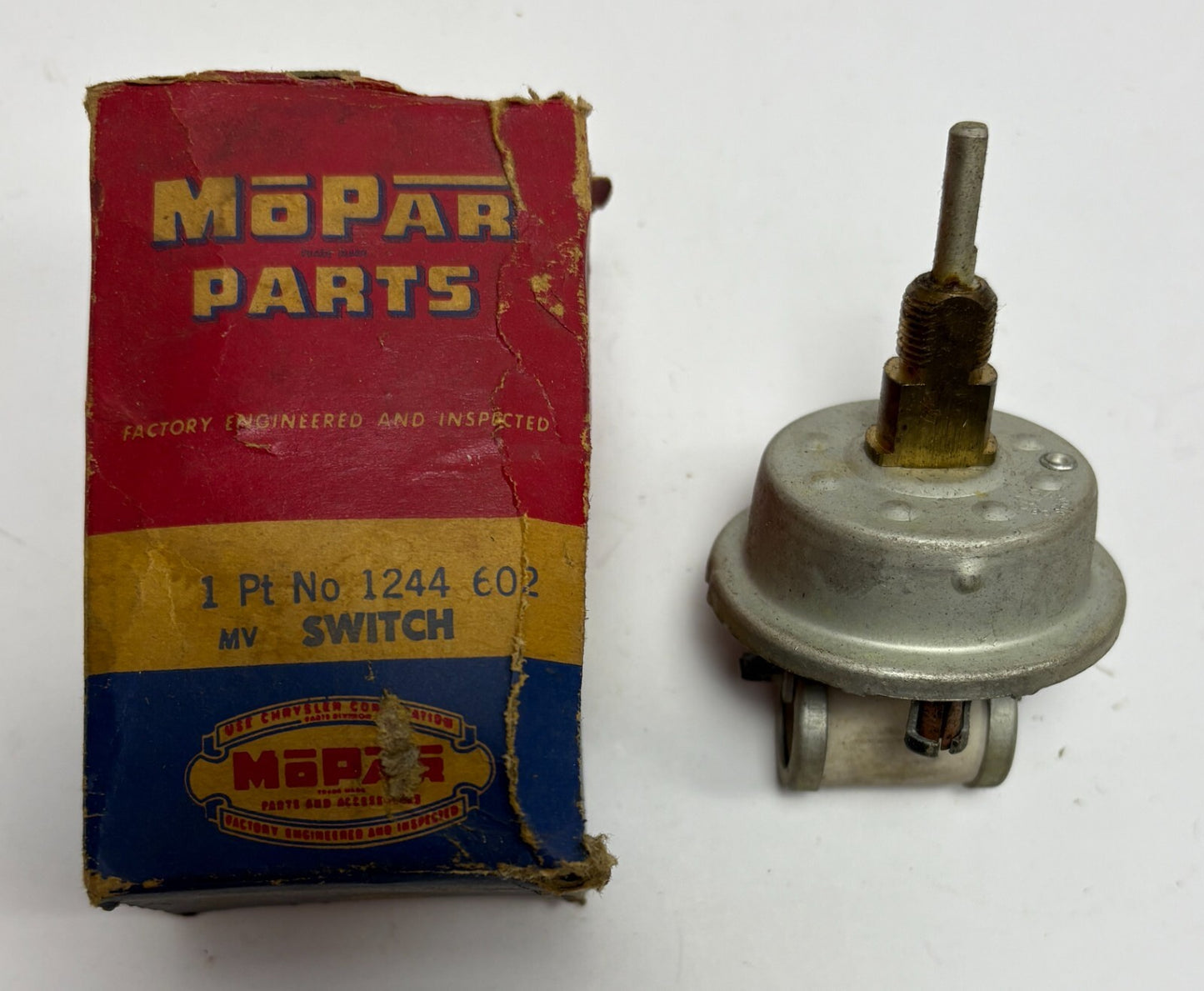 New Old Stock Heater Blower Switch for 1949-50 Models Mopar #1244602
