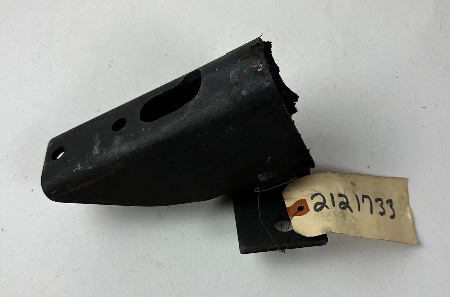 NOS Mopar Right Motor Mount 1960-1 Dodge Plymouth A Body #2121733