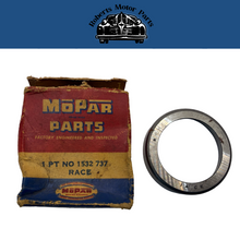 New Old Stock Worm Bearing Outer Cup For 1955-1956 Mopar All Models #1532737