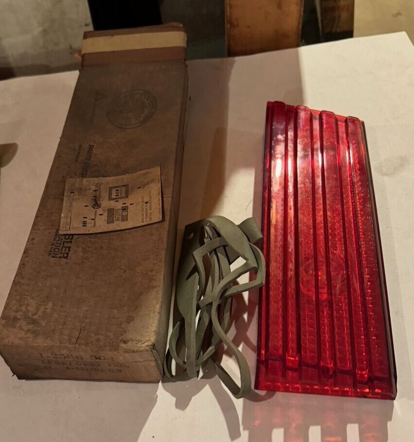 NOS 1966 Inner right tail light lens Chrysler 300 MoPar 2586504
