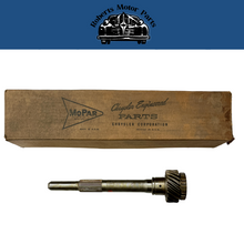 New old Stock Transmission Main Drive Pinion for 1960-61 Valiant Models #1949842