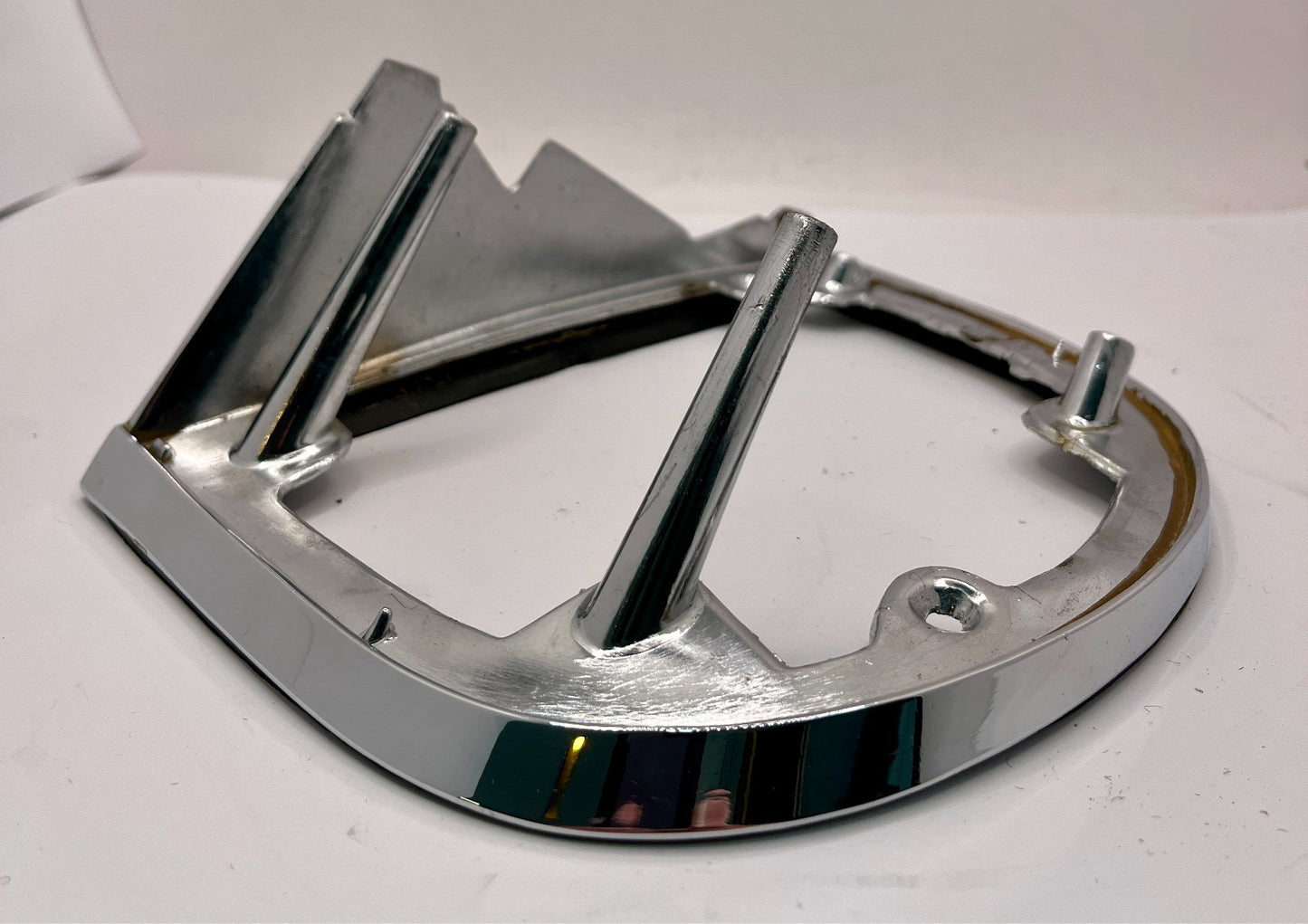 New Old Stock Left Taillamp Assy for 1965 Dodge Dart Wagon Models Mopar #2584853