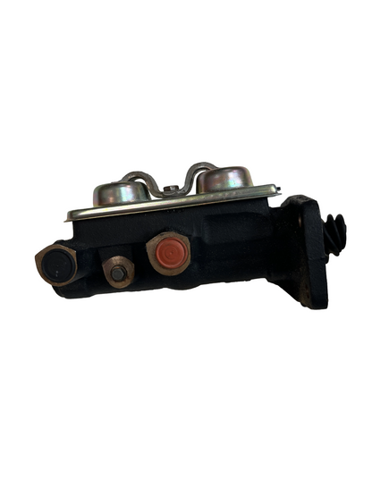 New Old Stock Master Cylinder for 1969-1970 B-C-E Body Models Mopar #2808577
