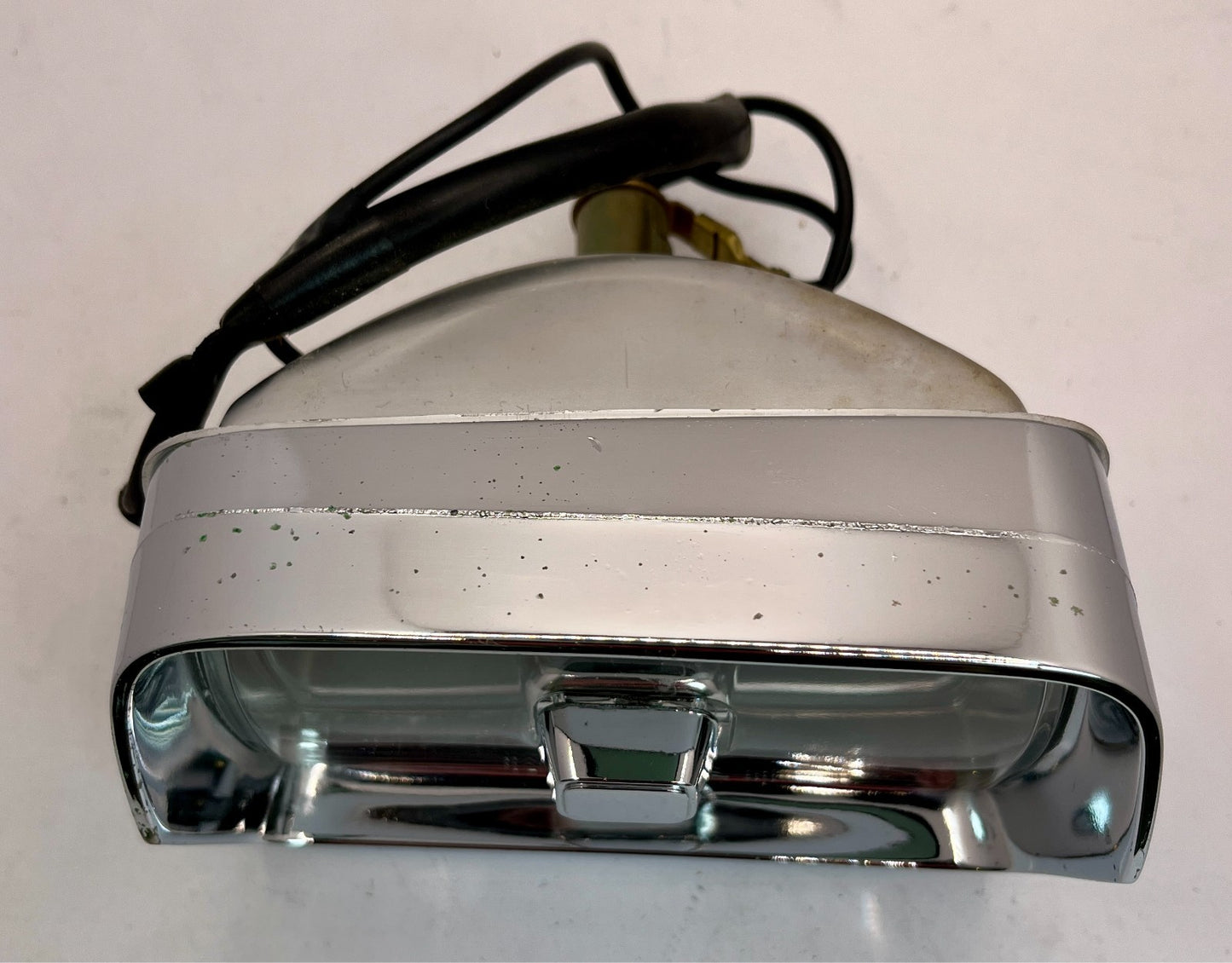 New Old Stock Right Turn and Signal Lamp for 1968 Barracuda's Mopar #2853492