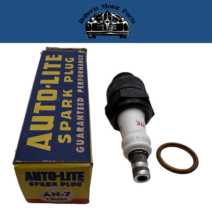 New Old Stock Auto-Lite Spark Plug AN-7 14mm Willys MB GPW #AN-7