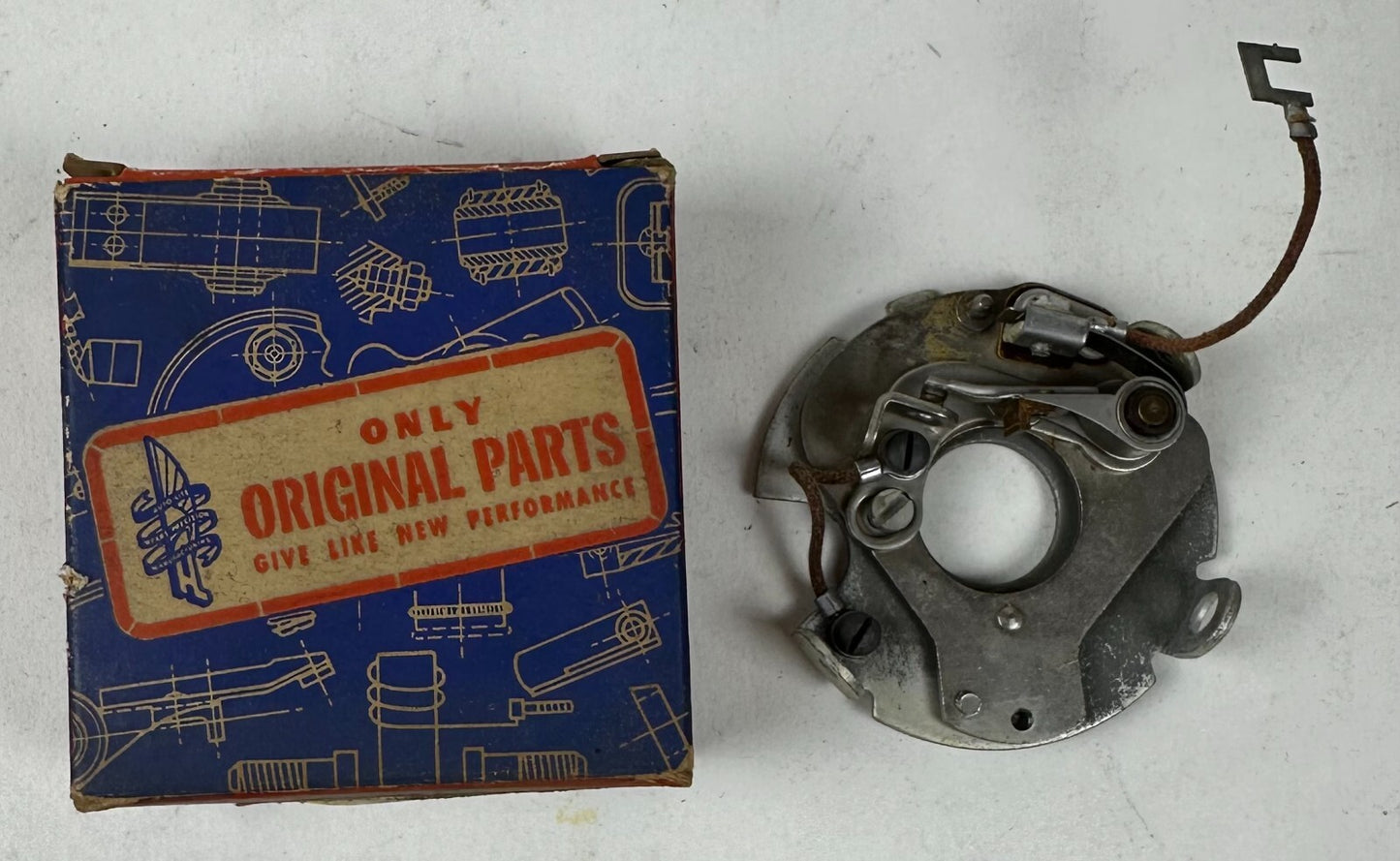 New Old Stock Breaker Plate for 1950 Plymouth & Dodge Mopar #1343578