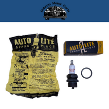 New Old Stock Auto-Lite Spark Plug 7/8"-18 Heavy Duty TH-8