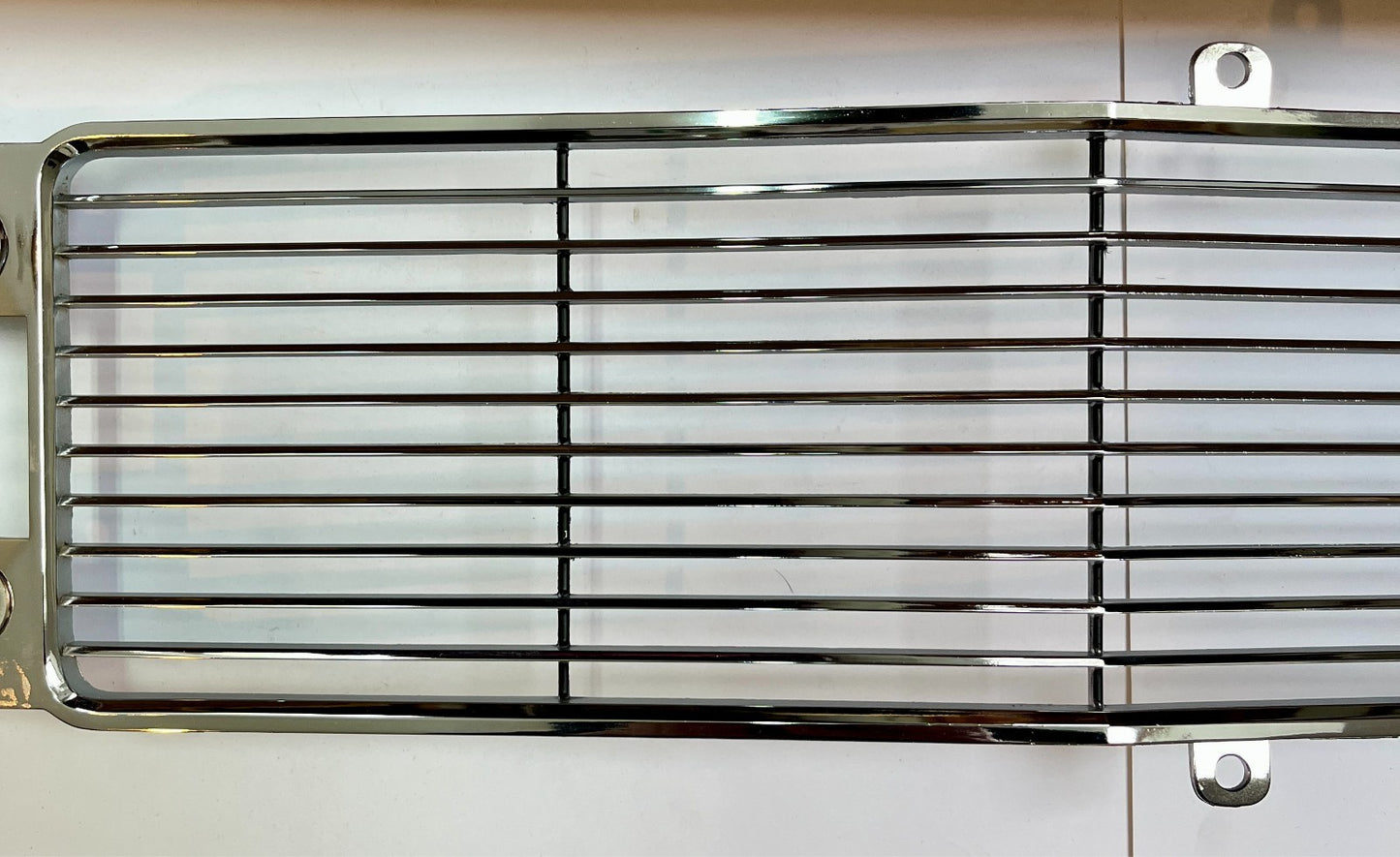 New Old Stock Center Grille for 1968 Doedge Polara Models Mopar #2786448