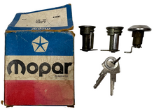New Old Stock Ignition & Door Locks for 1970-71 Models Mopar #2999444