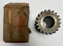 New Old Stock Reverse Idler Gear for 1937-53 Dodge Trucks Models Mopar #567428