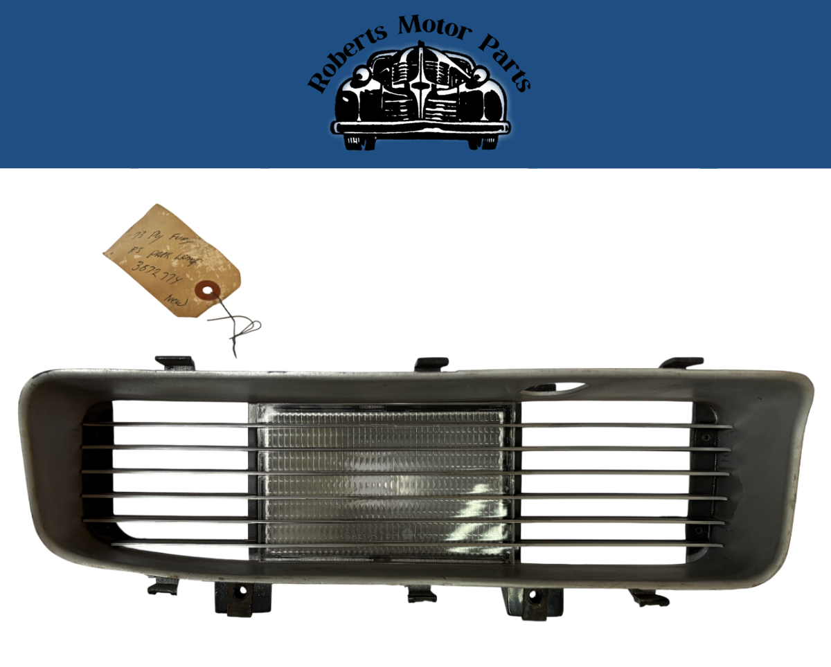 New Old Stock Right Park Lamp For 1973 Plymouth Fury Models Mopar #3872774