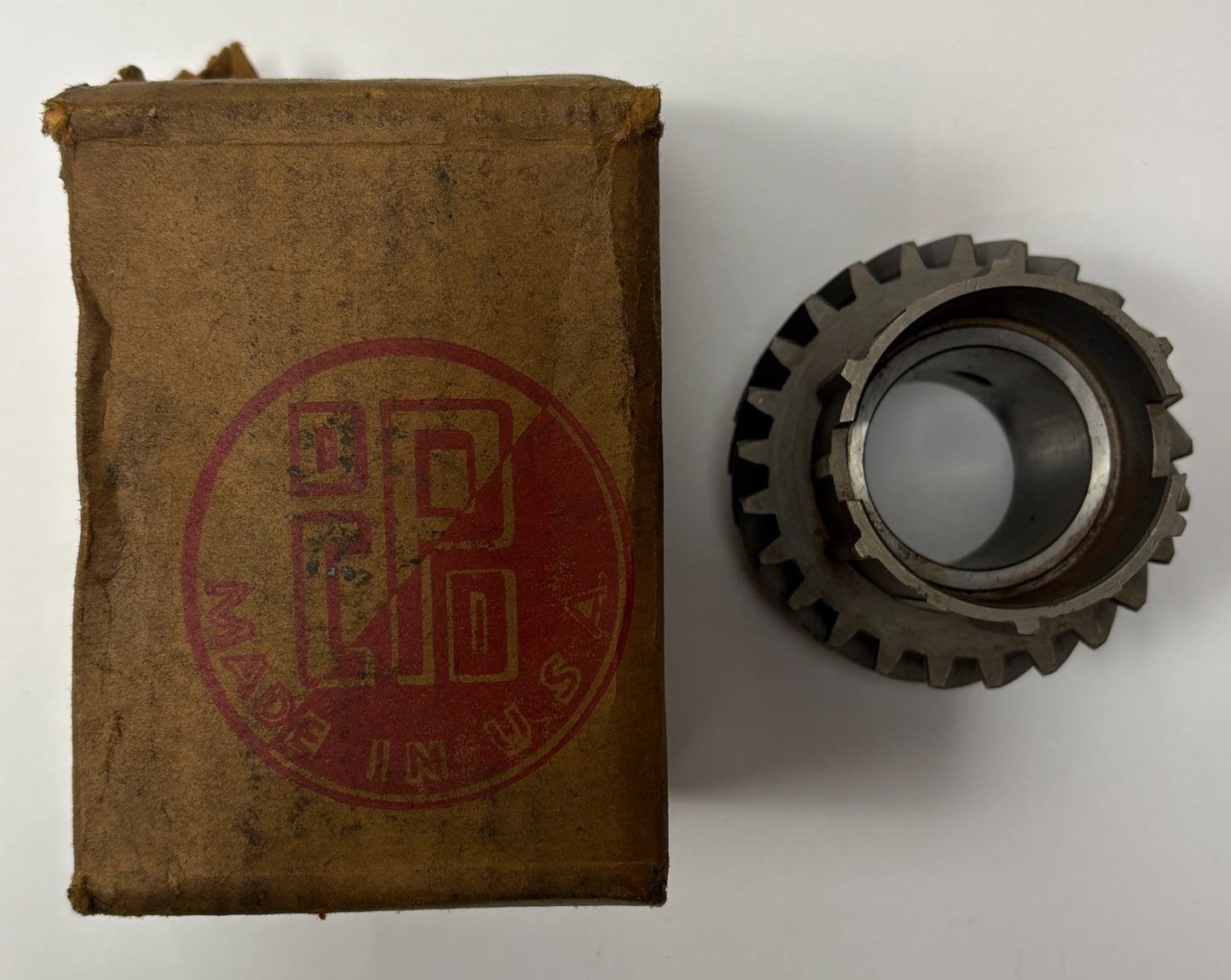 New Old Stock 3rd & Direct Gear for 1946-52 Models Mopar #1112454