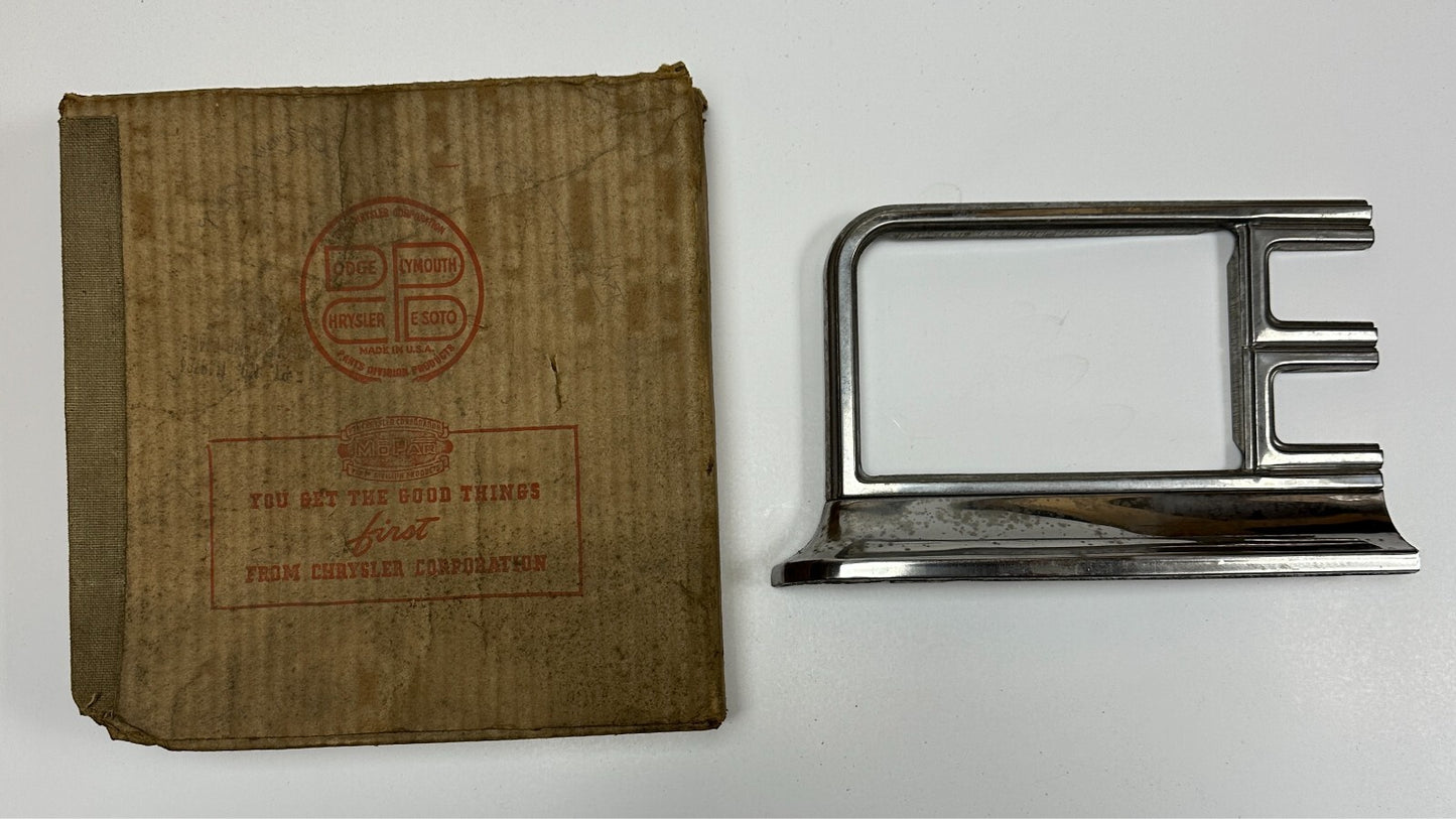 New Old Stock Right Park Lamp Bezel for 1946-8 Dodge Models Mopar #1148784