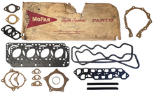 New Old Stock Engine Overhaul Gasket Package for Mopar Models #1879667