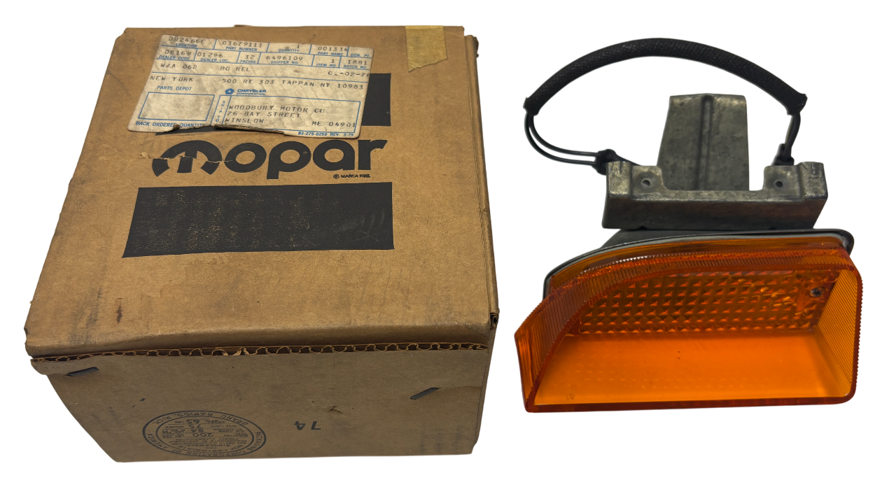 New Old Stock Left Park Lamp for 1973 Models Mopar #3679111