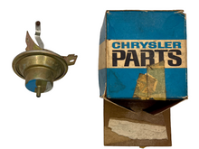 New Old Stock Distributor Vacuum Chamber 1962-63 Dodge/Plymouth 318 V8 #2098298