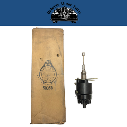 New Old Stock Splash Proof Distributor 1958-1959 Dodge Truck W300 6 Cyl #1788688