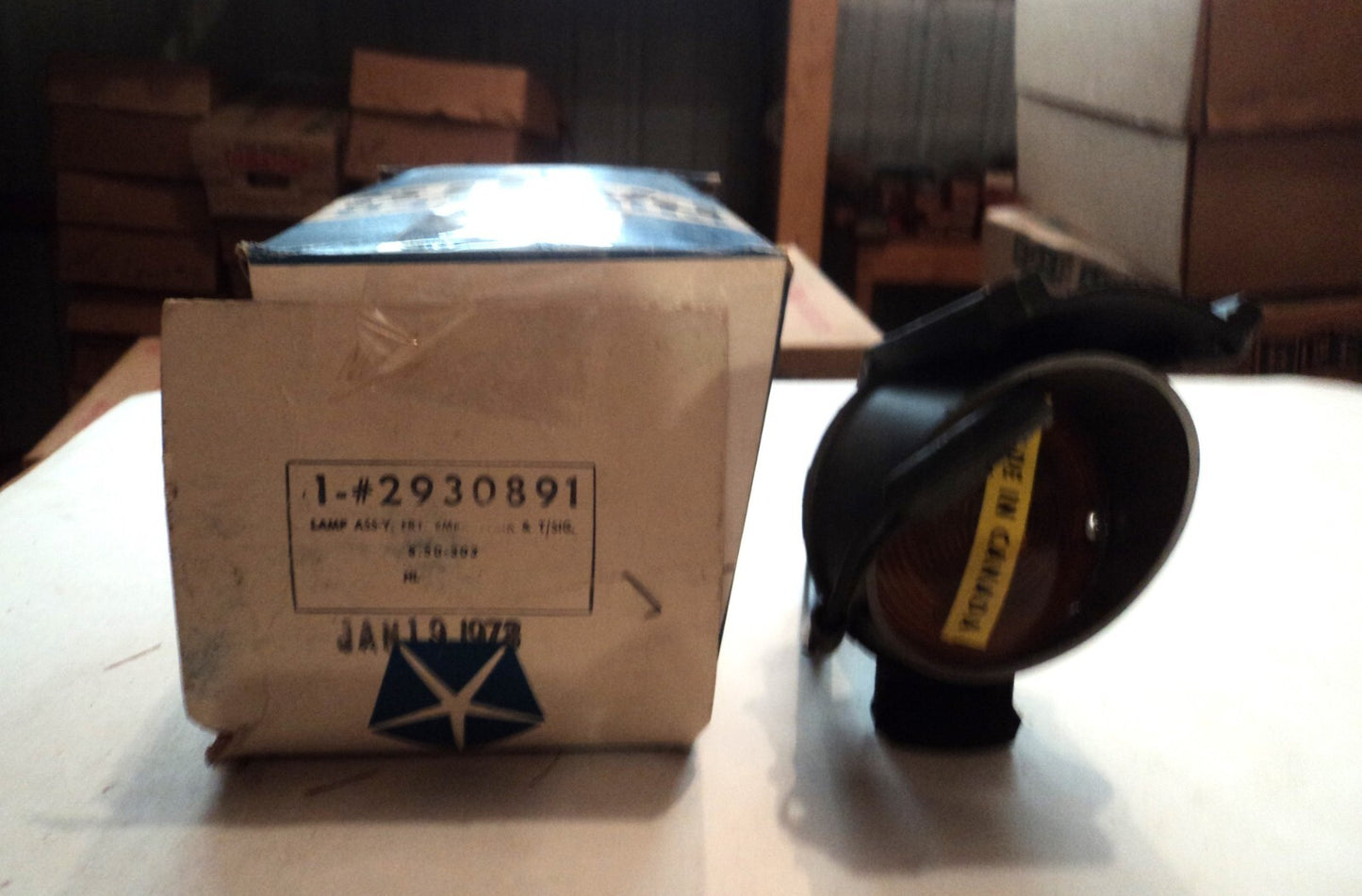 Nos Turn Signal light assembly for 1968 1969 Dodge Coronet all 2930891