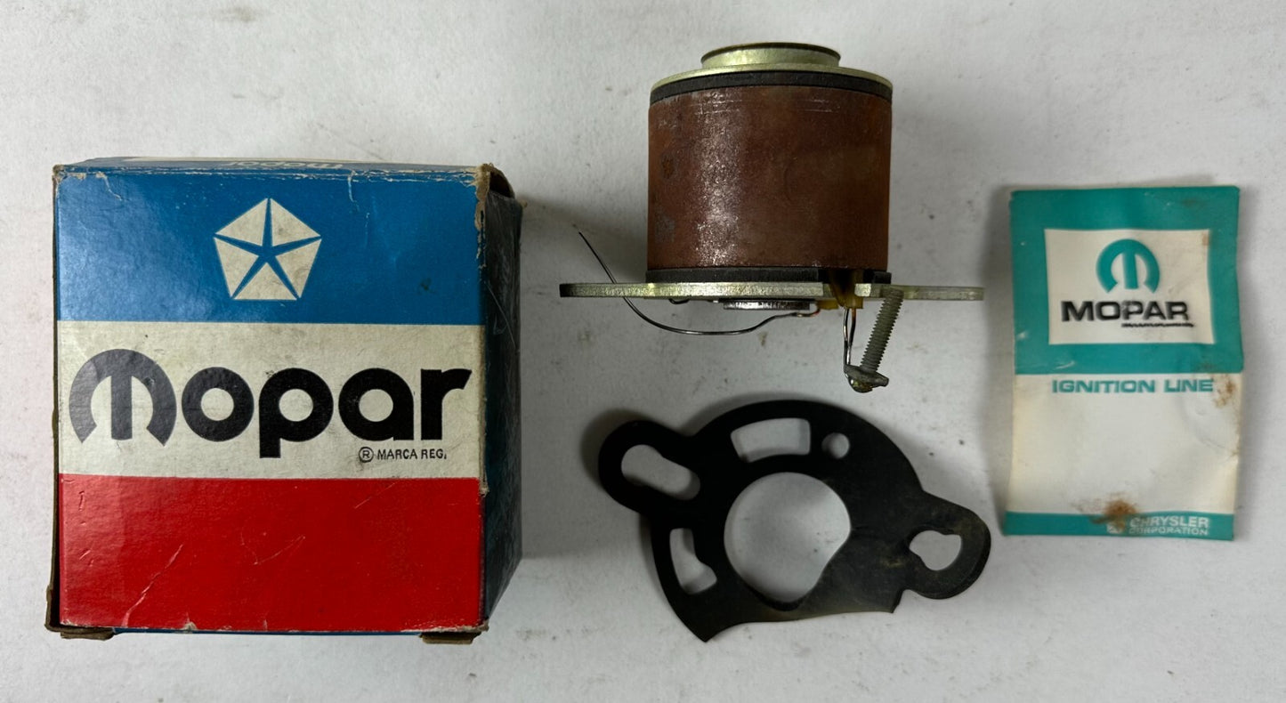 NOS Mopar Starter Solenoid 1969-75 Plymouth Dodge Chrysler Models #2932813